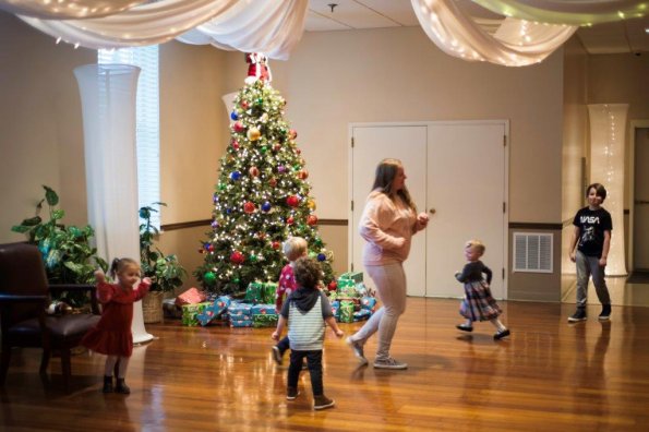 2023_Kids.XMas.Party_Final.039