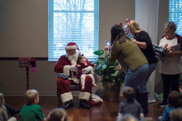 2023_Kids.XMas.Party_Final.052