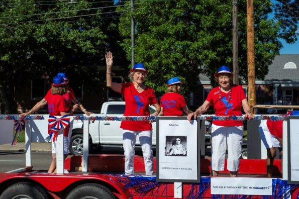 2024_Holiday@Home_Final_16